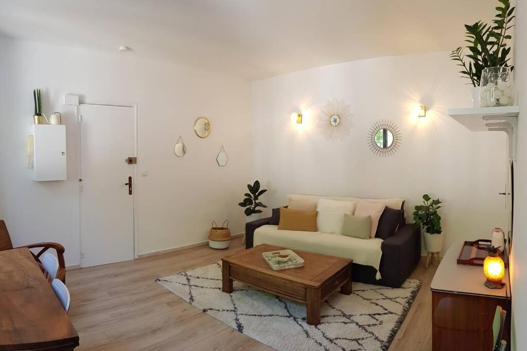 Appartement Cosy Proche Du Chu รูออง ภายนอก รูปภาพ